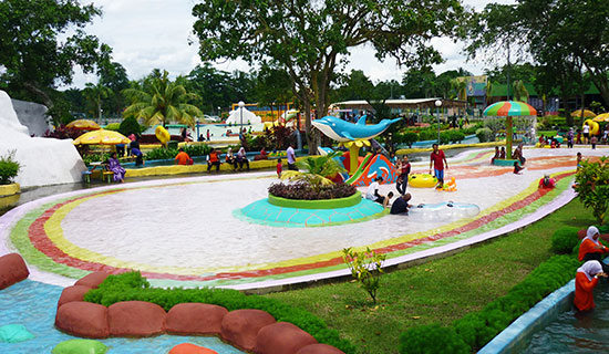 Rides Attractions Wet World Batu Pahat Village Resort